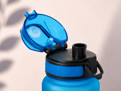 Botella azul de tritán Kangen pH 9.5 con apertura clip, 1 l
