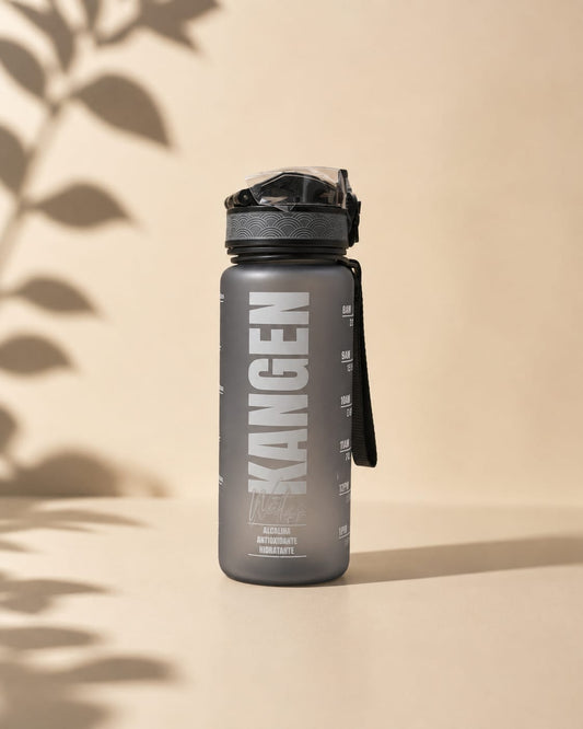 Botella negra de tritán Kangen pH 9.5 con apertura clip, 700 ml